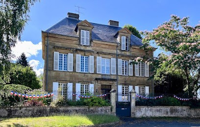 Maison de Mags & Mags, Chambre d'Hôtes à Lanouaille