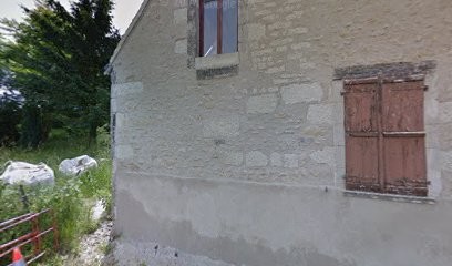 Gite du vieux cèdre, Location de Vacances à Écueillé