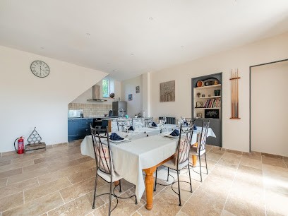 gite de l'arboretum, Location de Vacances à Dompierre-les-Ormes