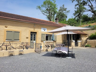 La Table De Mamie Chat, Chambre d'Hôtes à Arzacq-Arraziguet