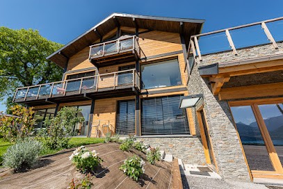 Annecy Happy Lodge Locations *****, Location de Vacances à Saint-Jorioz