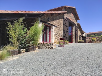 Domaine de l'Orfraie, Chambre d'Hôtes à Saint-Juire-Champgillon