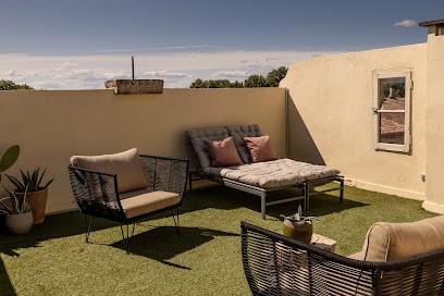 Le Prieuré Notre-Dame, Maison d'Hôtes à Montfrin