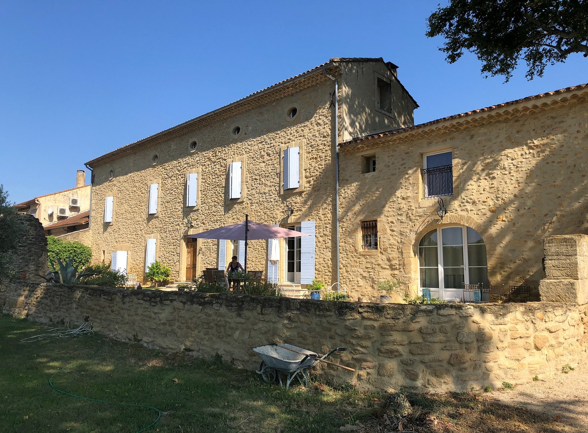 Le mas du puits, Chambre d'Hôtes à Courthézon