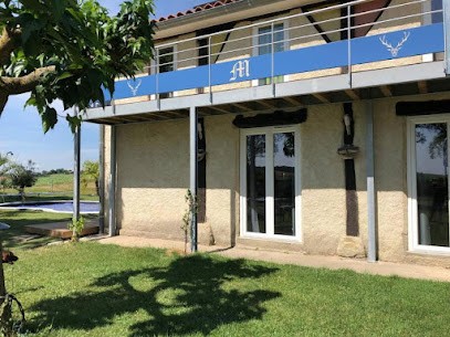 Domaine de Moleon, Chambre d'Hôtes à Monfort