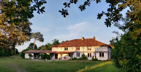 Auberge Xibouette Landes, Chambre D'hôtes à Lesgor