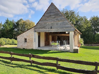 La ferme du château sas chambre d'hôte, Chambre d'Hôtes à Tresnay