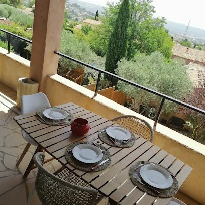 Les Restanques de la Thomassine, Location de Vacances à Manosque