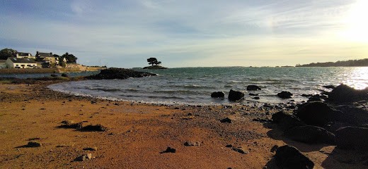 Maison De Pors Guyon - Les Pieds Dans L'eau, Location de Vacances à Lanmodez