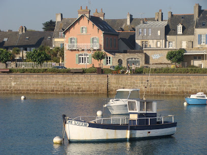 Maison De Vacances : Villa Kermoren Vue Mer Location De Vacances à Roscoff