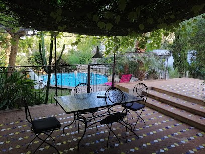 Domaine Les Ecuries Des Canutis, Chambre d'Hôtes à Sigean