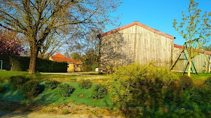Sarl La Raymondière, Chambre d'Hôtes à Vernoux-en-Gâtine