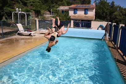 Table And Guest Houses And Lodging La Font D'Orange - Var, Chambre d'Hôtes à La Roquebrussanne