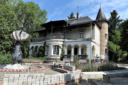 Chambre d'hôtes Château Cœur De Lion, Chambre d'Hôtes à Châteauponsac