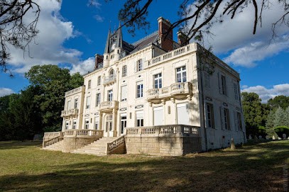 Château de la Rocherie, Chambre d'Hôtes à Varennes-Vauzelles