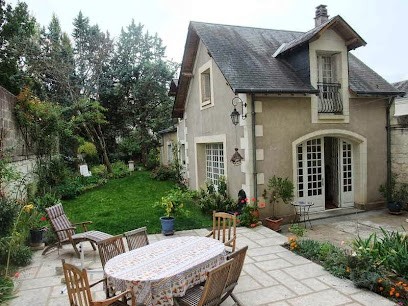The Dulcini-Era Bed & Breakfast, Chambre d'Hôtes à Châtellerault