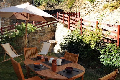 Gîte Madres Coronat : Location Pour 6 Pers, Vue Imprenable Sur Le Massif Du Canigou, Dans Les Pyrénées-Orientales, Occitanie, Location de Vacances à Jujols