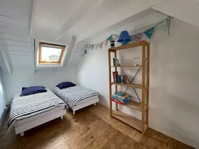 Maison Typique De L'ile De Sein, Location De Vacances à Île-de-Sein