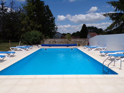 La Grande Ferme La Bataille, Location De Vacances à Chef-Boutonne