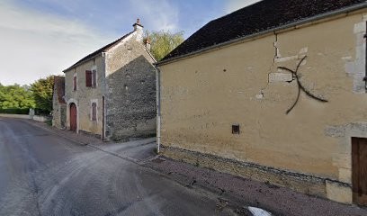 Chambres d'Hôte Les Pierries, Chambre d'Hôtes à Vézannes