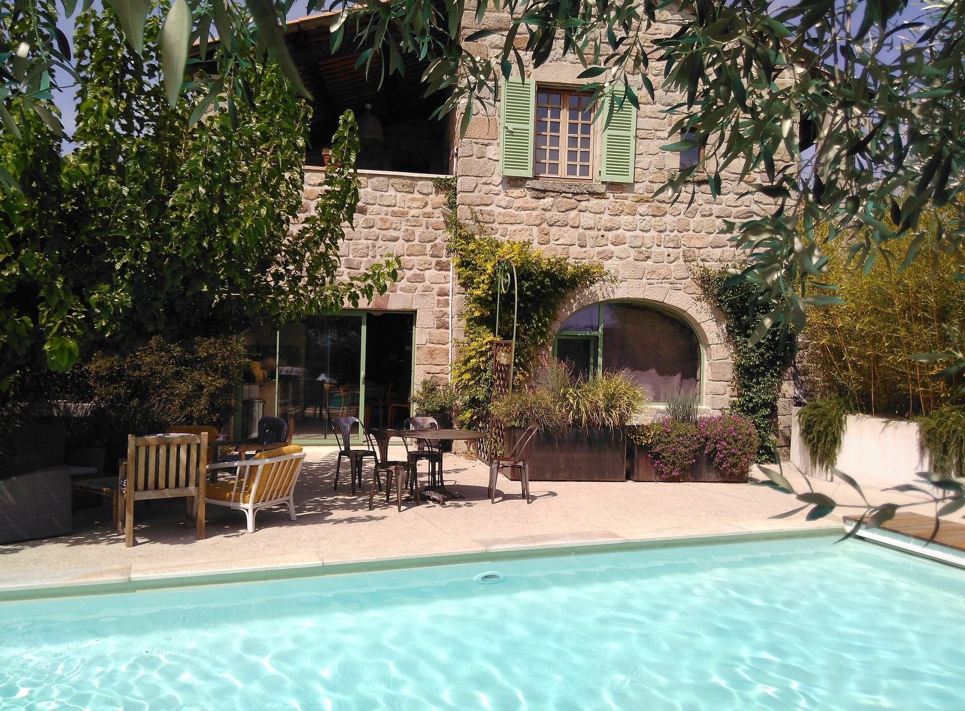 Le Mas du Plantier, Chambre d'Hôtes à Payzac