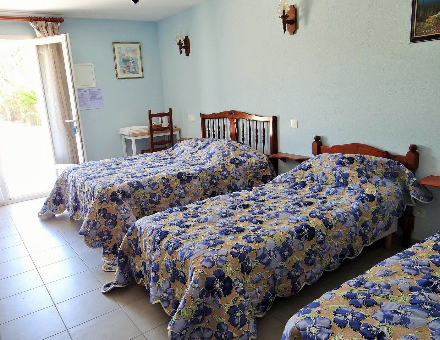 MAS DES PALMIERS - Chambres et tables d'hôtes, Chambre d'Hôtes à Ortaffa