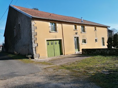 Chambre d'hôte Bourbonne-les-Bains - Aux Sources de la Meuse, Chambre d'Hôtes au Châtelet-sur-Meuse