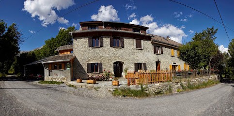 L' Establoun Gites et chalets, Chambre d'Hôtes à Barcelonnette