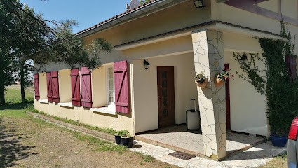 Chez Launey, Chambre d'Hôtes à Monségur