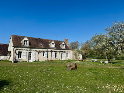 Chantoiseau Chambre D'hôtes à Montcresson