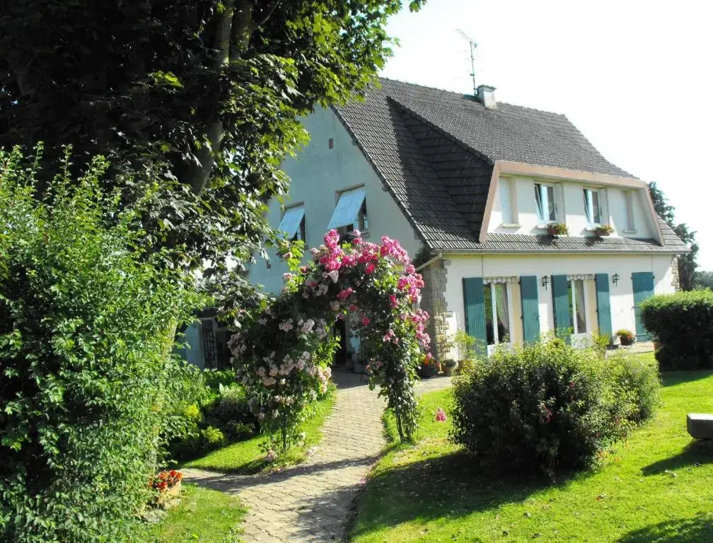 Chambres D'hôtes Les Vallées Chambre D'hôtes à Saint-Quentin-sur-le-Homme