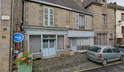 Alleaume Nicole, Chambre d'Hôtes à Bazouges-la-Pérouse