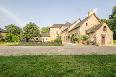 La Petite Gilardière, chambres d'hôtes à la campagne, Chambre d'Hôtes à Ampoigné