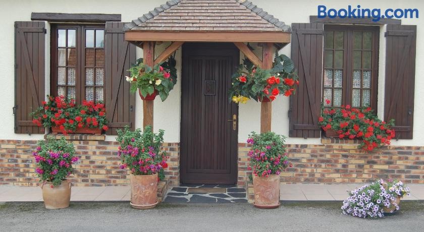 Au Clos Du Logis, Chambre d'Hôtes à Maintenay