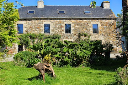 chambres d'hotes du canal de nantes à brest, Chambre d'Hôtes à Guerlédan