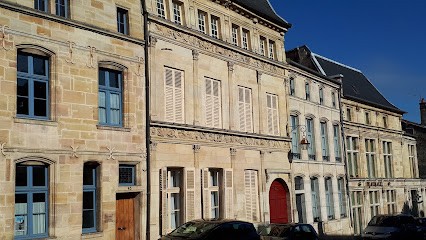Au Lévrier D'Argent, Chambre d'Hôtes à Bar-le-Duc
