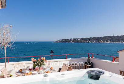 Maison Pantai Location De Vacances à Antibes