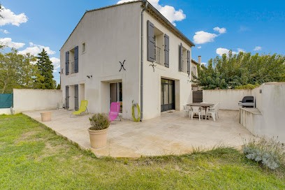 Ocl Immobilier Provence, Location de Vacances au Pontet