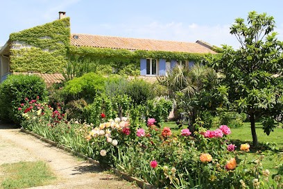 La Maison Christy, Location de Vacances à Orgon