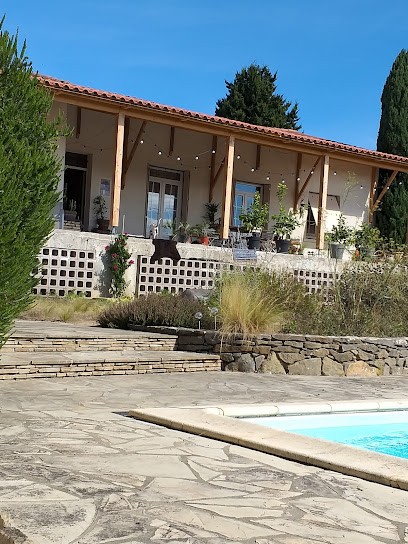 Bed & Breakfast Carcassonne Villa Melodie, Chambre d'Hôtes à Cazilhac