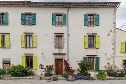 Chambres D'hôtes Le Poulailler Des Cévennes, Chambre d'Hôtes au Pompidou