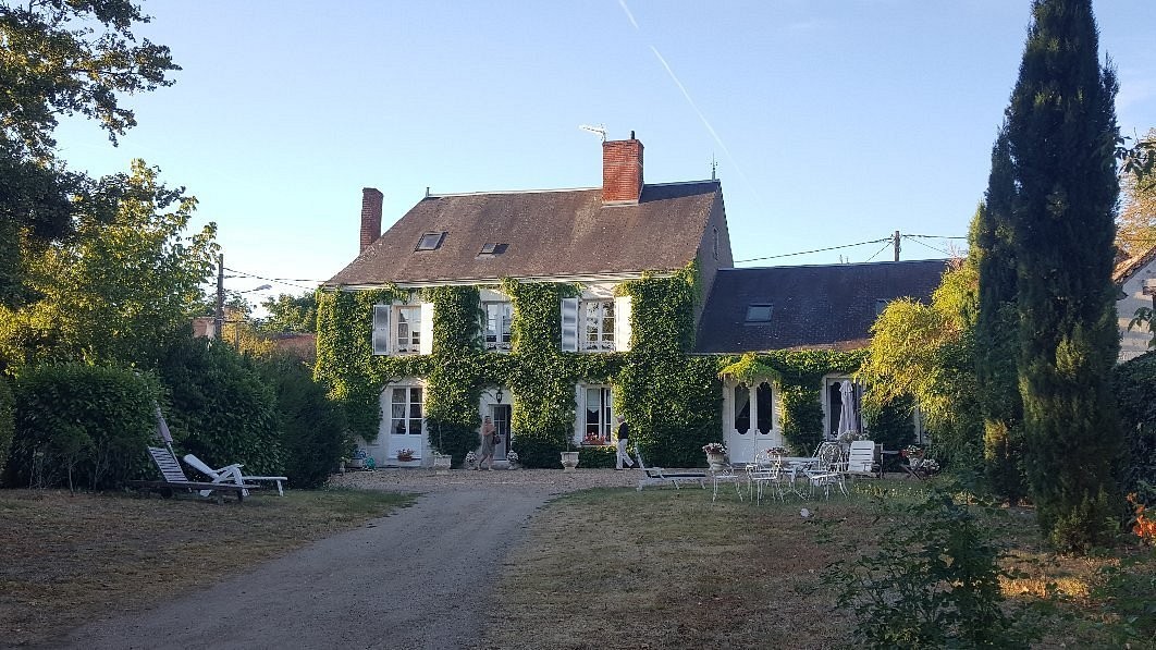 Le Clos Des Tilleuls, Chambre d'Hôtes à Francueil