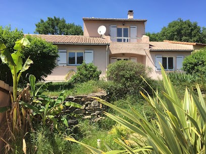 Villa Câline, Chambre d'Hôtes à Vesseaux