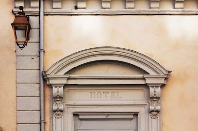The Golden Lion, Chambre d'Hôtes à Neuville-sur-Saône