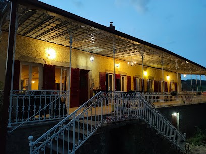 Le Manoir de Cocelle, Chambre d'Hôtes à Paris-l'Hôpital