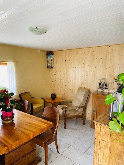 La Petite Maison, Location de Vacances à Roussillon