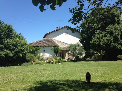 La Huppe Chambres d'Hôtes, Chambre d'Hôtes à Castelsagrat