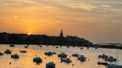 Studio Petit Jean De "Parenthèse En Finistère", Location De Vacances à Roscoff