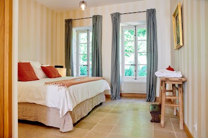 The Chambertines (Bed & Breakfast), Chambre d'Hôtes à Gevrey-Chambertin