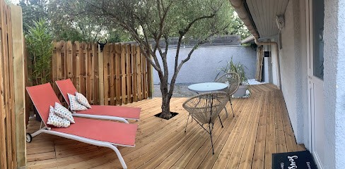 Gite Sous l'Olivier, Chambre d'Hôtes à Claret